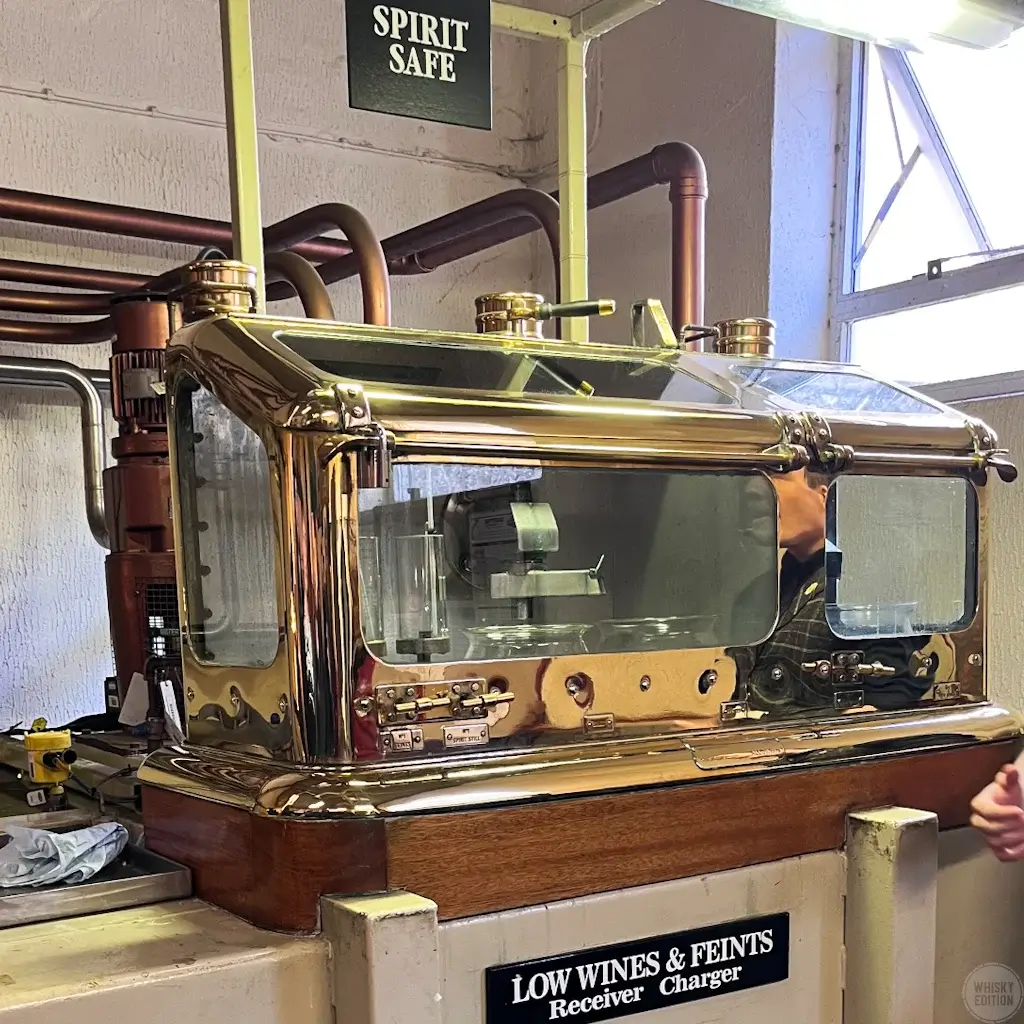 Der Spirit Safe der Oban Distillery